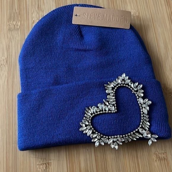 Brand New Steve Madden Blue Knit Beanie Hat w/ Rhinestone Beaded Heart - Picture 3 of 8